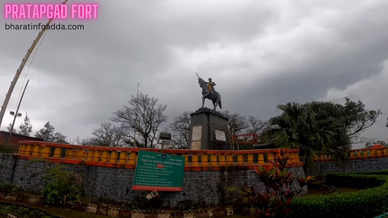 Chatrapati shivaji maharaj statue